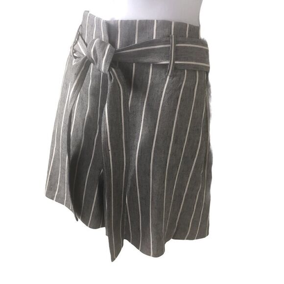Women’s High Waisted Belted Theory Shorts. Size 4 - Picture 4 of 6